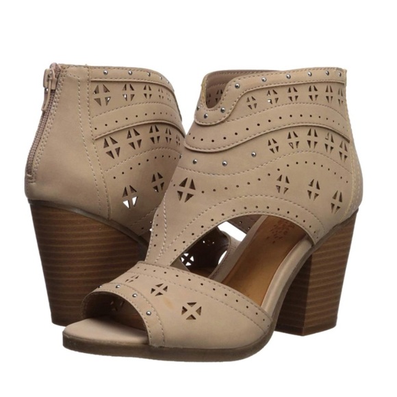 Sugar Viveca Peep Toe Ankle Bootie  SideCut Boot - Picture 1 of 11